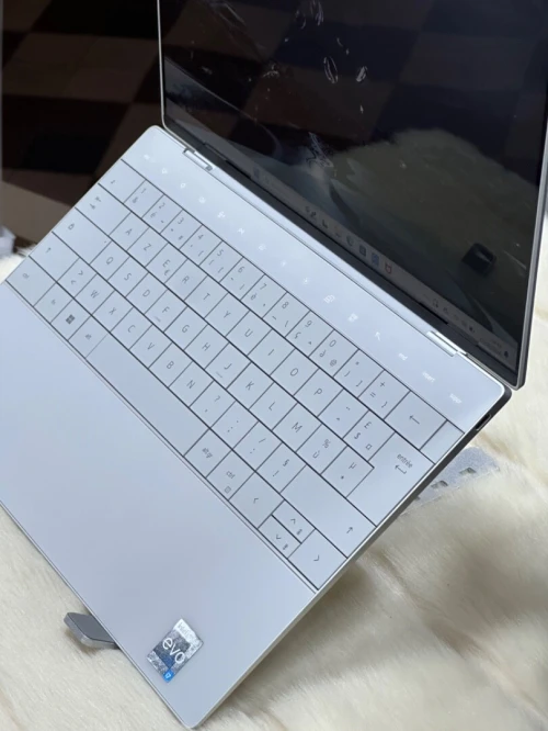 DELL XPS 13 9320 PLUS I7 EVO 1360P 32GO DDR5 1TO SSD 4K OLED TACTILE NEUF SOUS EMBALLAGE 