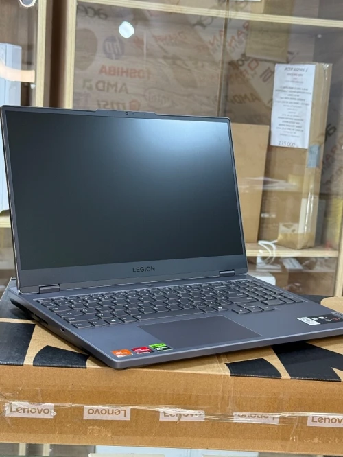 LENOVO LEGION 5 15APH9 AMD RYZEN 7 7840HS 16GO 512GO SSD NVIDIA GEFORCE RTX4060 8GO NEUF SOUS EMBALL
