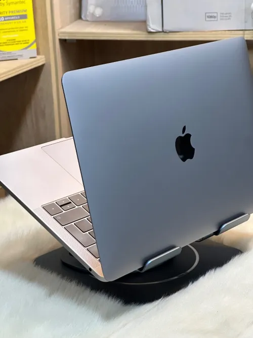 MACBOOK PRO RETINA 13.3 2019 I5 1.4GHZ 8GO 256GO SSD 