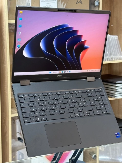 DELL PRECISION 7680 I9 13950HX 64GO 1TO SSD NVIDIA RTX 3500 ada 12GO GDDR6