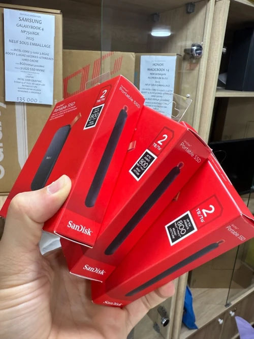 DISK EXTERNE SANDISK 2TO SSD 