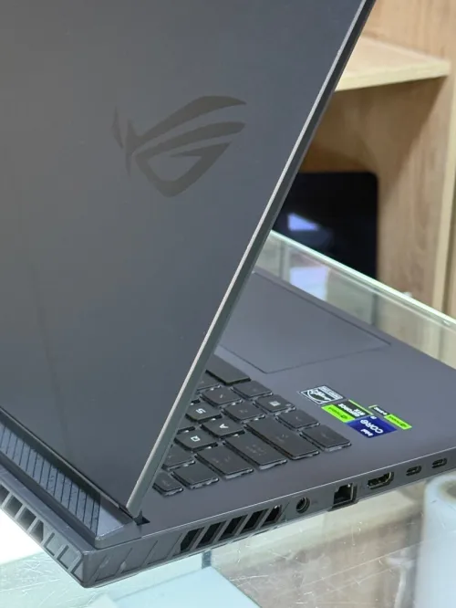 ASUS ROG G16 G614JVR I9 14900Hx 64GO DDR5 2TO SSD NVME NVIDIA GEFORCE RTX4060 8GO GDDR6