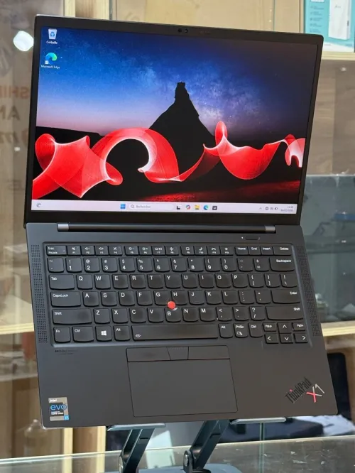 LENOVO THINKPAD X1 CARBON GEN 9 I7 VPRO 1185G7 16GO 512GO SSD TACTILE