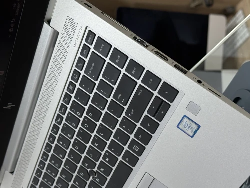 HP ELITEBOOK 840 G6 I7 VPRO 8665U 16GO 512GO SSD NVME