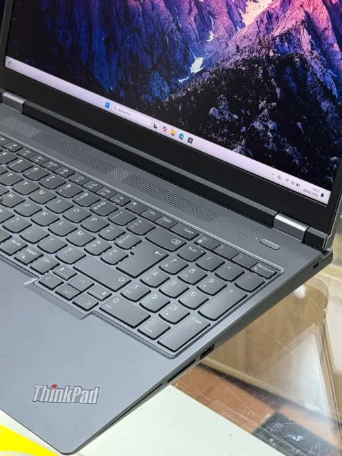 LENOVO THINKPAD P16 GEN 2 I7 VPRO 13850Hx 128Go 3TO SSD NVIDIA RTX 3500 ada 12GO GDDR6 3K