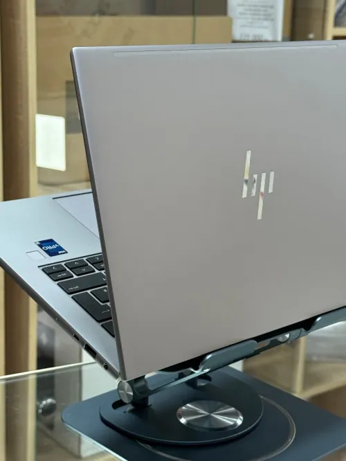 HP ZBOOK FIREFLY 14 G10 I7 VPRO 1365U 32GO 512GO SSD NVIDIA RTX500 4GO GDDR6