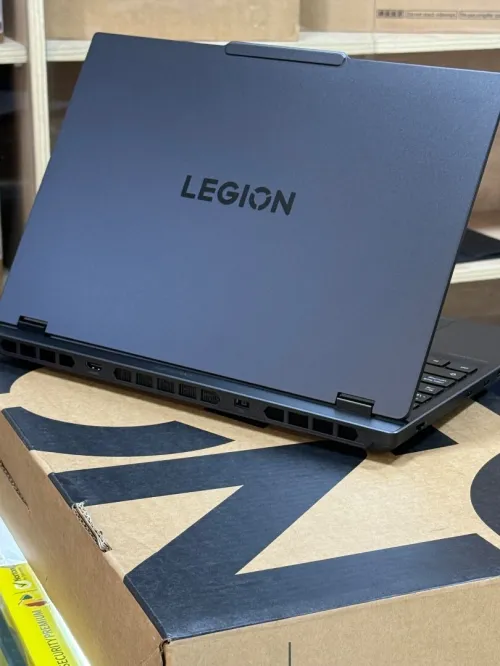 LENOVO LEGION 15IRX10 I7 14700Hx 32GO 1TO SSD NVIDIA GEFORCE RTX5070 8GO GDDR7 OLED NEUF