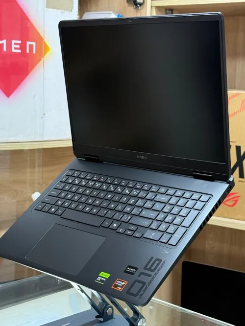 HP OMEN 16z AP000 AMD RYZEN 9 8940HX 16GO 512GO SSD NVIDIA GEFORCE RTX5060 8GO NEUF 