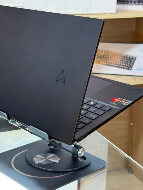 ASUS ZENBOOK 14 UM3402YAR AMD RYZEN 7 7730U 16GO 512GO SSD NVME