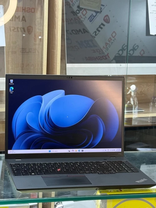 LENOVO THINKPAD P16s GEN 2 I7 1370P 32GO 512GO SSD NVIDIA RTX A500 4GO GDDR6