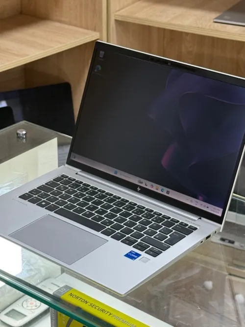 HP ELITEBOOK 840 G9 I5 1245U 16GO 256GO SSD NVME