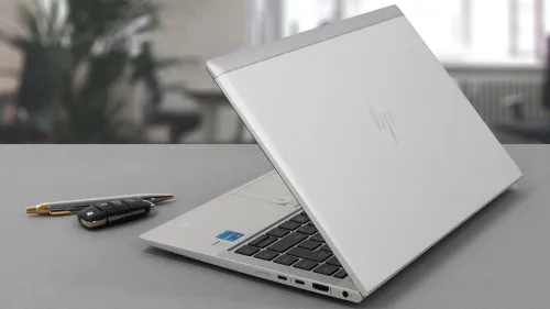 HP ELITEBOOK 840 G8 I7 1185G7 16GO 512GO SSD NVME