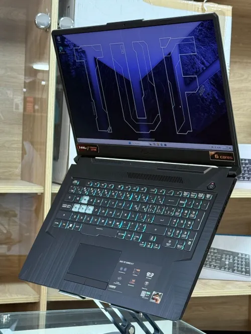 ASUS TUF GAMING A17 Fa706IHR AMD RYZEN 5 4600h 16GO 512GO SSD NVIDIA GEFORCE GTX1650 4GO GDDR6