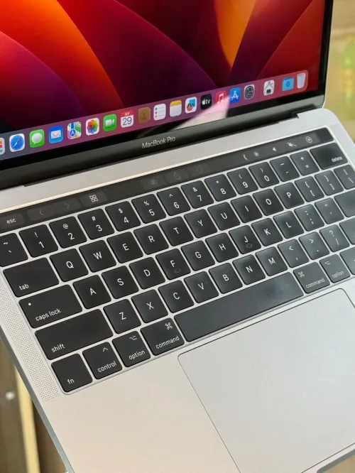 MACBOOK PRO RETINA 13.3 TOUCHBAR 2017 I5 3.1GHZ 8GO 512GO SSD CYCLE 3