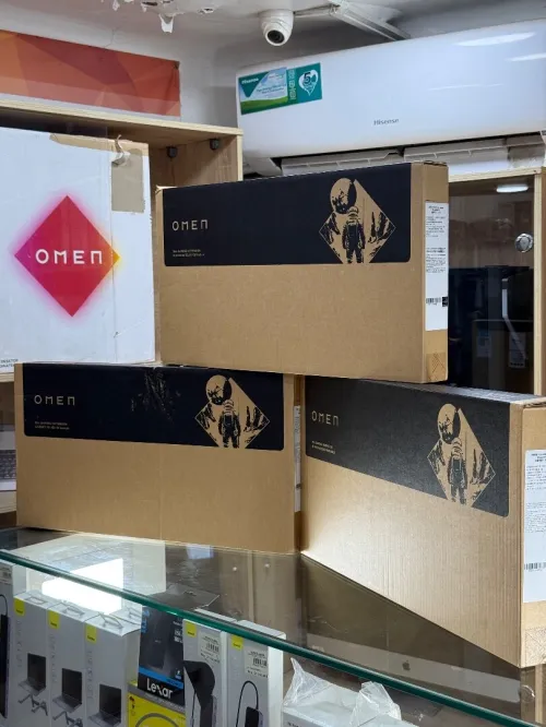 HP OMEN 16 GAMING AM0000TX I7 14650Hx 16Go 1TO SSD NVIDIA GEFORCE RTX5060 8GO GDDR7 NEUF SOUS EMBAL