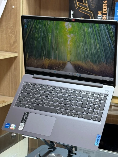 LENOVO IDEAPAD 3 15ITL6 I5 1135G7 8GO 512GO SSD NVME