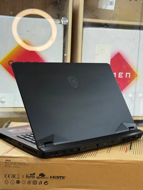 MSI VECTOR GP76 11UE I7 12700H 16GO 1TO SSD NVIDIA GEFORCE RTX3060 6GO SOUS EMBALLAGE 