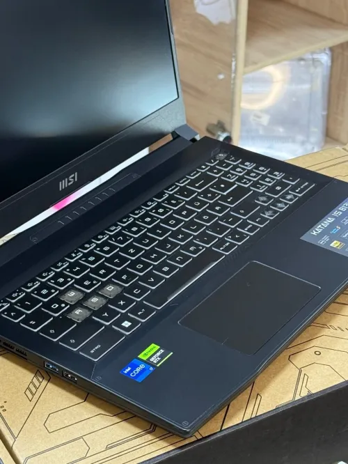 MSI KATANA 15 B13VFK I7 13620H 16GO 512GO SSD NVIDIA GEFORCE RTX4060 8GO NEUF SOUS EMBALLAGE 