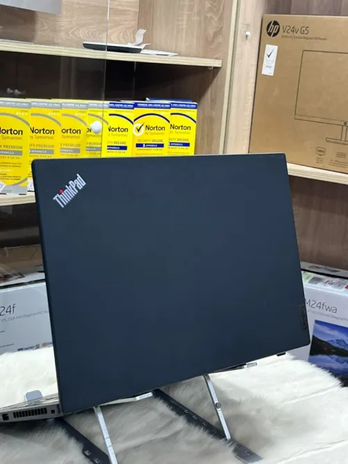 LENOVO THINKPAD T145 GEN 2 I7 VPRO 1185G7  32GO 512GO SSD ECRAN 14" FULL HD 1080P LED WINDOWS 11 