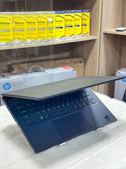 DELL LATITUDE CARBON 7420 I7 EVO VPRO 1185G7 16 GO DDR4X 256 GO SSD 14 FULL HD 1080P WINDOWS 11 