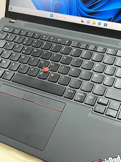 LENOVO THINKPAD T14 GEN 3 RYZEN 5 PRO 6650U 32GO  512GO SSD ECRAN 14" FULL HD 1080P LED WINDOWS 11 
