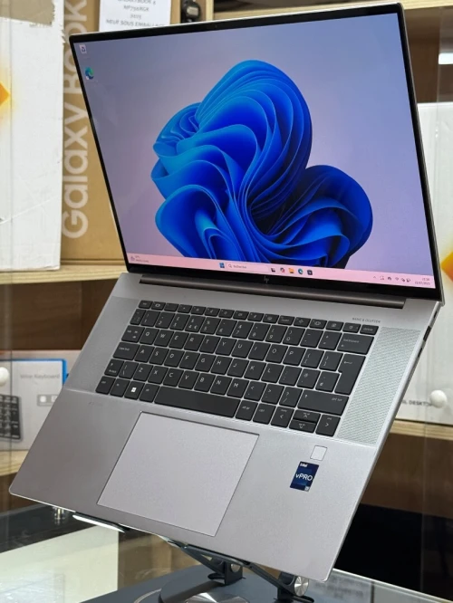 HP ZBOOK STUDIO 16 G9 I7 12800H 32GO 1TO SSD NVIDIA RTX A2000 8Go 4K OLED TACTILE 