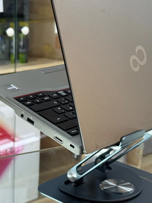 FUJITSU LIFEBOOK U7413 I7 VPRO 1370P 16GO 512GO SSD NVME