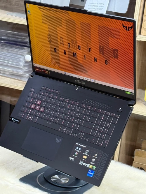 ASUS TUF F17 FX707VV I7 13620H 32GO 1TO SSD NVIDIA GEFORCE RTX4060 8GO NEUF