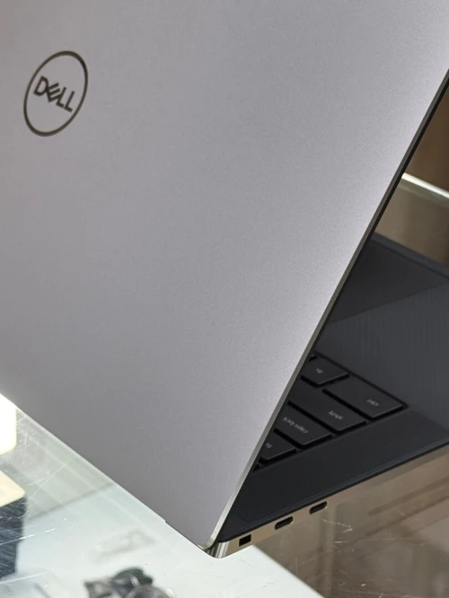 DELL XPS 15 9530 I9 13900H 32GO 1TO SSD NVIDIA GEFORCE RTX4060 8GO GDDR6 4K TACTILE