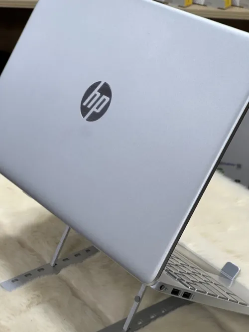 HP LAPTOP 15s FQ4XXX I7 1195G7 16GO 512GO SSD NVME 
