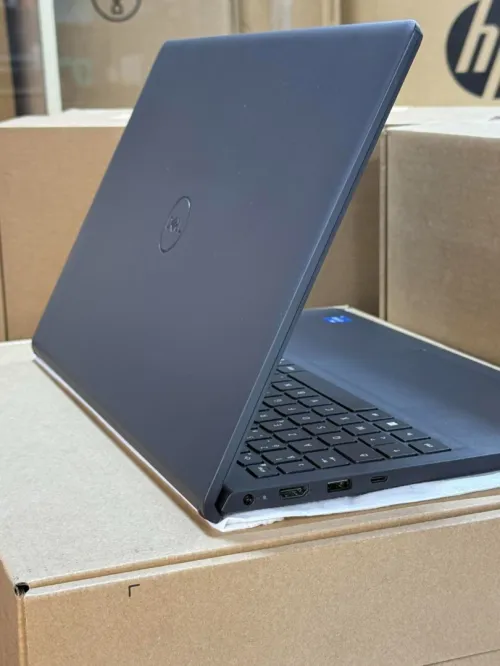 DELL VOSTRO 15 3530 I3 1305U 8GO 512GO SSD NEUF SOUS EMBALLAGE