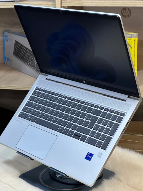 HP PROBOOK 450 G10 I7 1355U 16GO 512Go SSD 