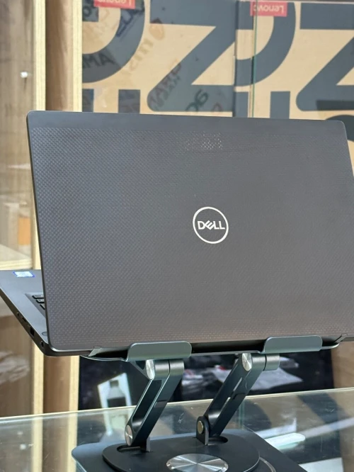 DELL LATITUDE CARBON 7400 I7 VPRO 8665U 8GO 256GO SSD NVME