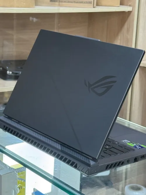 ASUS ROG G16 G614JVR I9 14900Hx 64GO DDR5 2TO SSD NVME NVIDIA GEFORCE RTX4060 8GO GDDR6