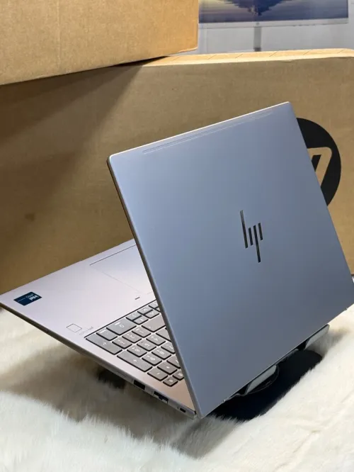 HP ZBOOK POWER 16 G11 INTEL CORE ULTRA 7 VPRO 165H 32GO DDR5 1TO SSD NVIDIA RTX 2000ada 8GO NEUF 