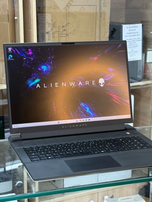 ALIENWARE M18 R2 I9 14900Hx 64GO 4TO SSD NVME NVIDIA GEFORCE RTX4090 16GO GDDR6