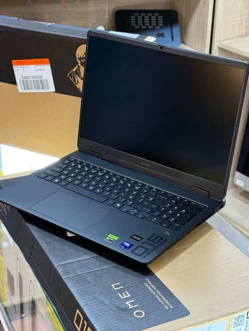 HP OMEN 16 AM0073DX ULTRA 7 255H 16GO 1TO SSD NVIDIA GEFORCE RTX5060 8GO GDDR7 NEUF SOUS EMBALLAGE