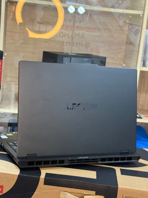 LENOVO LEGION PRO 5 16IAX10 ULTRA 7 255Hx 16GO 1TO SSD NVIDIA GEFORCE RTX5060 8GO GDDR7 OLED NEUF