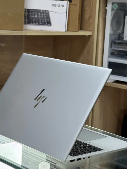 HP ELITEBOOK 860 G11 ULTRA 5 135H 16GO 512GO SSD NEUF SOUS EMBALLAGE