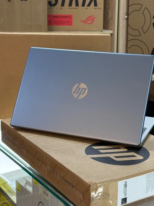 HP LAPTOP 15 FD0352NS INTEL CORE 5 120U 16GO 512GO SSD NEUF SOUS EMBALLAGE