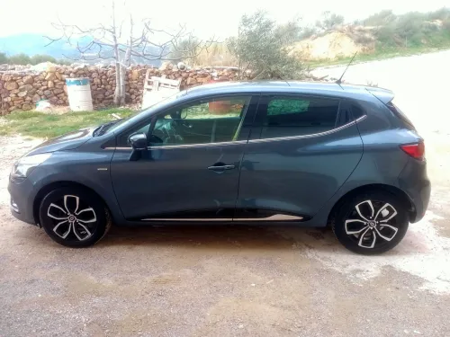 Renault Clio 4 2019 Limited 2