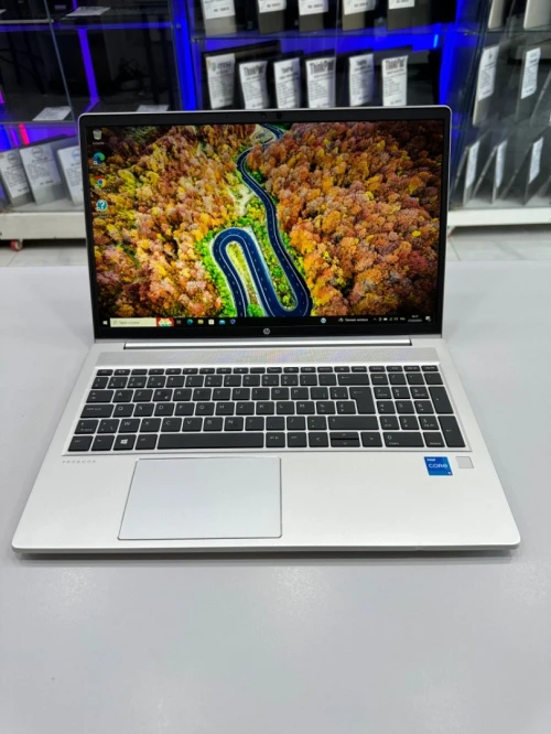HP PROBOOK 650 G8 8GB 512GB 15''