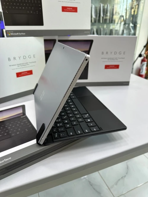 Clavier Surface Pro 4,5,6,7,7+.. BRYDGE