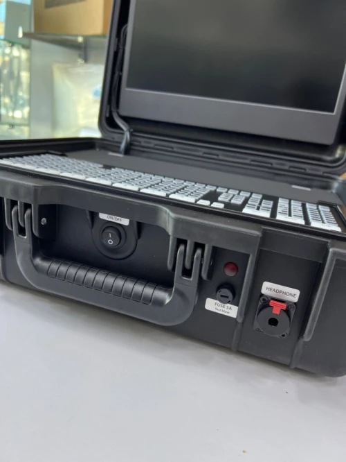 Régie vidéo mobile Blackmagic ATEM Mini Extreme ISO & Valise BSS-Case Extreme