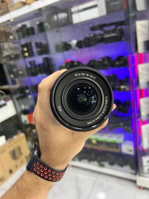 Sony FE 16-35mm f/4 G PZ OSS Objectif Grand Angle Professionnel pour Sony E-Mount