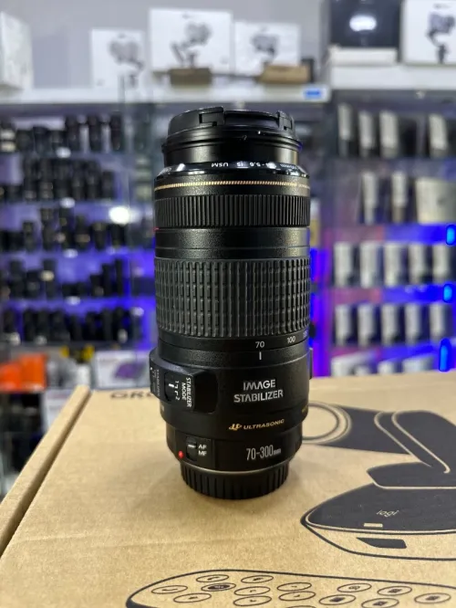 Objectif Canon EF 70-300mm f/4-5.6 IS USM