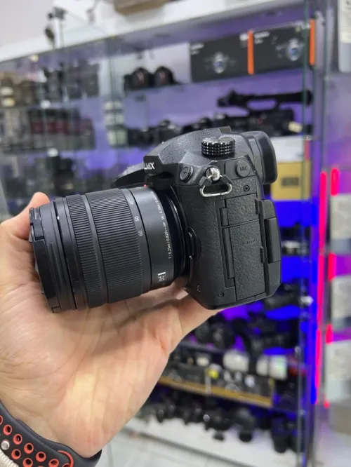 Panasonic LUMIX GH5 4K Nu Click: 10K