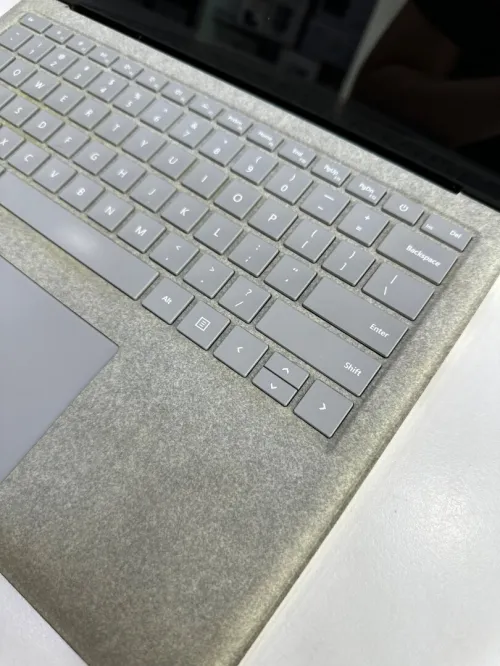 MICROSOFT SURFACE LAPTOP i5 8GB RAM 256GB SSD +TACTILE 14"