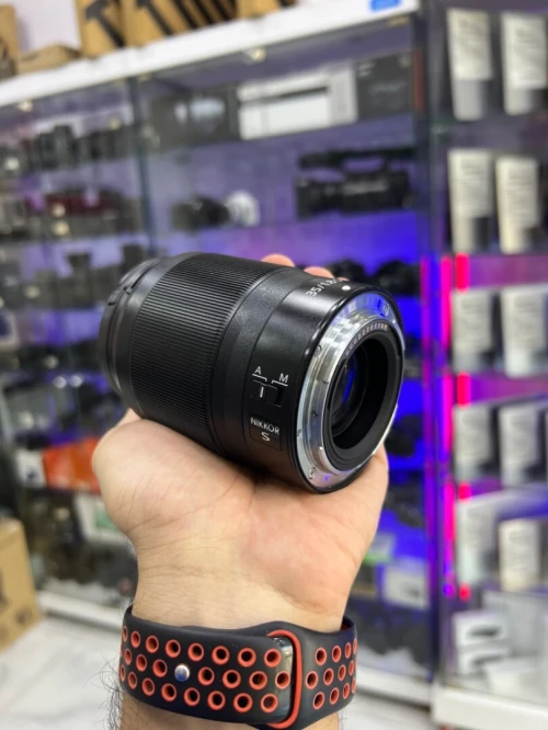 Nikon NIKKOR Z 35mm f/1.8 S Objectif Standard FX lumineux pour appareil hybride Z