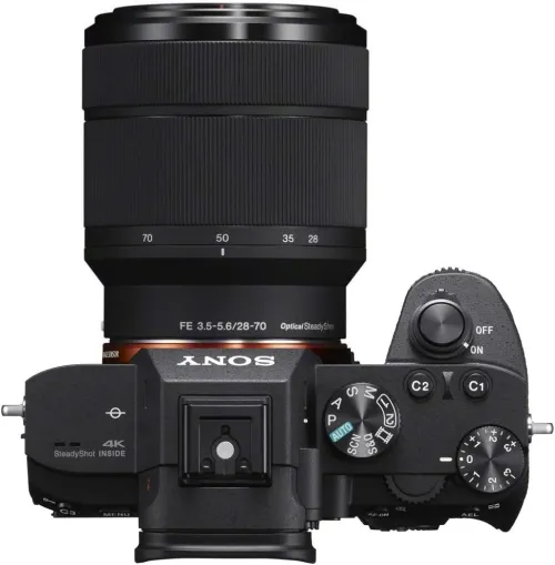 SONY A7 III 24MP UHD 4K30p & Objectif Sony FE 28-70mm OSS